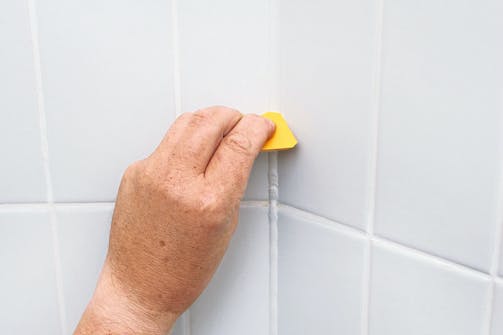 Fjerne silikonfuge Fjerne silikonfuge